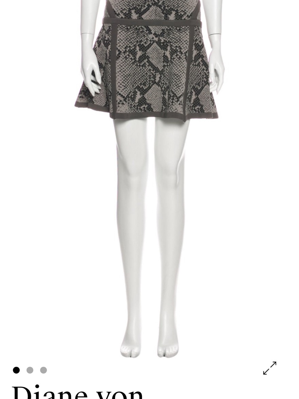 Diane Von Furstenberg Black and Gray Patterned Knit Top